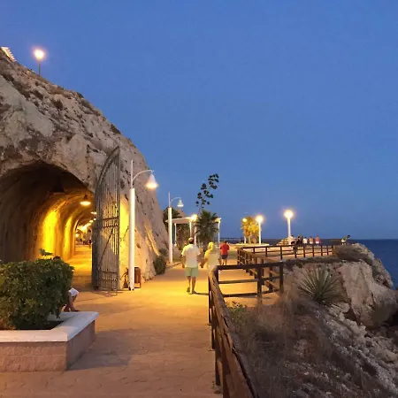 Paseo Del Carmen * Rincon de la Victoria