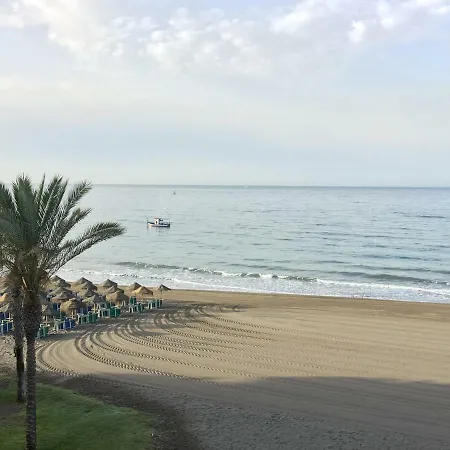Paseo Del Carmen