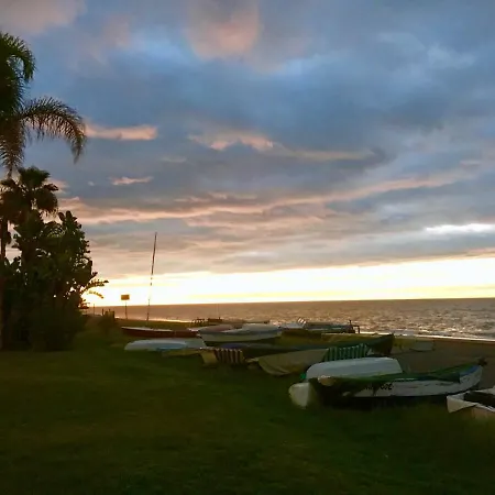 Paseo Del Carmen *